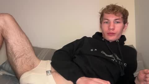 Snapshot of oliver_beck chatting on March 2025 02:07:02 AM Oliver Beck online show from March 2025 02:07:02 AM