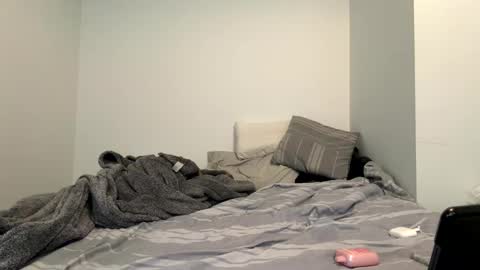 Snapshot of oliver_beck chatting on October 2025 07:00:01 PM Oliver Beck online show from October 2025 07:00:01 PM