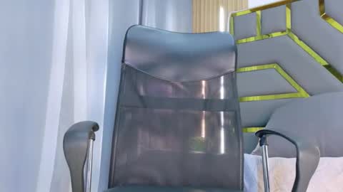 Oliver online show from April 2026 06:38:01 PM