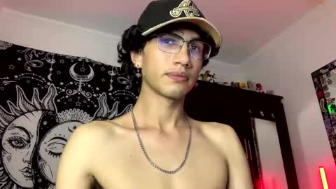 Oliver fast online show from November 2025 06:35:01 AM