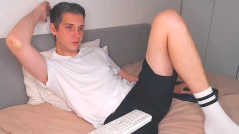 Oliver online show from September 2025 04:53:02 PM