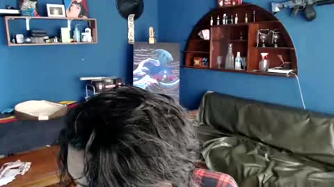 oliver_laid_2023 online show from September 2025 06:53:01 PM