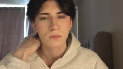 oliver online show from March 2026 08:18:01 AM