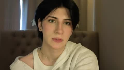 oliver online show from April 2026 12:06:01 PM