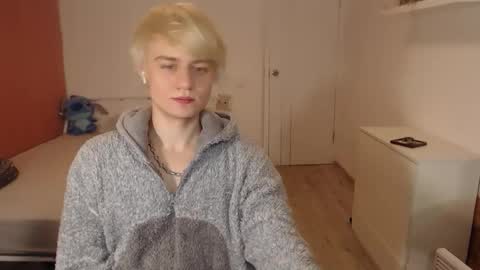 Oliver online show from December 2025 02:06:01 AM