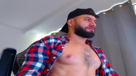 oliver online show from November 2025 01:01:01 PM