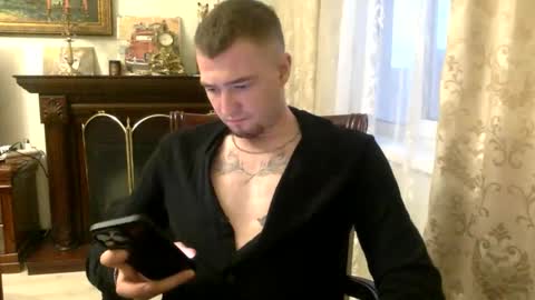 CryotoneX online show from October 2025 03:12:02 PM