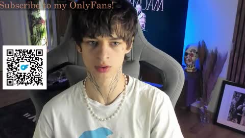 oliverrgroove online show from October 2025 04:29:02 AM