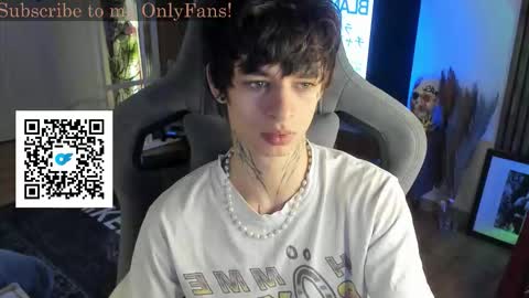 oliverrgroove online show from November 2025 05:28:02 AM