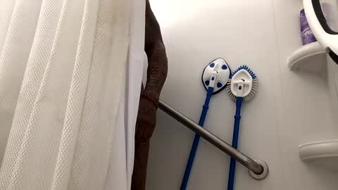 olivertwist1273 online show from December 2024 06:04:02 PM