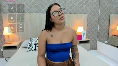 Olivia online show from April 2026 07:30:02 PM