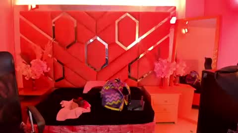 Snapshot of olivia_fox69 chatting on June 2026 04:04:02 AM OLIVIA online show from June 2026 04:04:02 AM