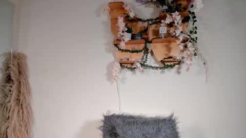 Olivia  happyness  online show from January 2025 09:02:01 PM