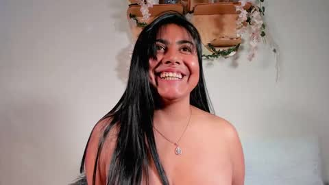 Olivia  happyness  online show from January 2025 05:59:02 PM