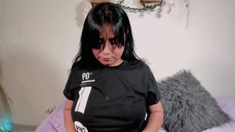 Olivia  happyness  online show from January 2025 02:47:01 PM