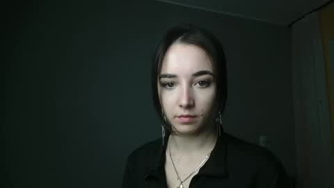 Olivia online show from February 2025 04:47:01 PM