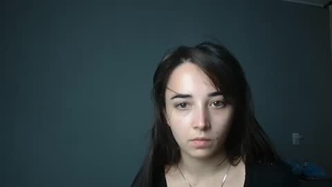 Olivia online show from October 2025 02:21:02 PM