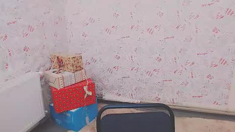 Olivia online show from February 2025 11:17:02 AM