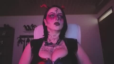 Snapshot of olivia_seex chatting on October 2025 01:36:03 PM online show from October 2025 01:36:03 PM