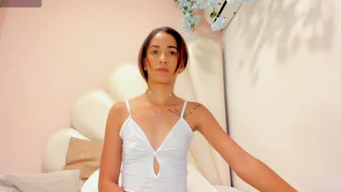 Snapshot of olivia_stevens_ chatting on February 2025 10:52:02 PM Olivia online show from February 2025 10:52:02 PM