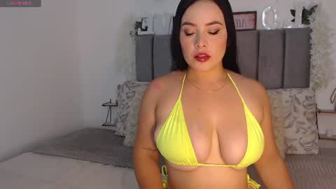 Snapshot of olivia_valentti chatting on July 2026 01:30:01 AM Olivia online show from July 2026 01:30:01 AM