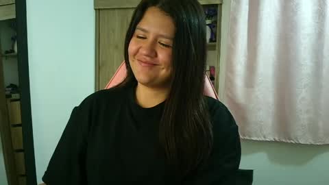 Snapshot of olivia_watson_ chatting on April 2026 12:03:01 PM Olivia online show from April 2026 12:03:01 PM