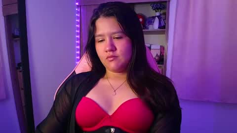 Snapshot of olivia_watson_ chatting on May 2026 12:32:01 PM Olivia online show from May 2026 12:32:01 PM