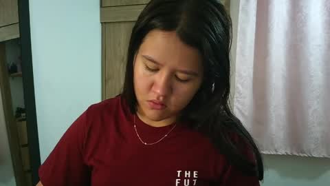 Snapshot of olivia_watson_ chatting on May 2026 12:12:01 PM Olivia online show from May 2026 12:12:01 PM