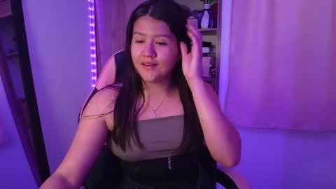 Snapshot of olivia_watson_ chatting on June 2026 12:04:01 PM Olivia online show from June 2026 12:04:01 PM