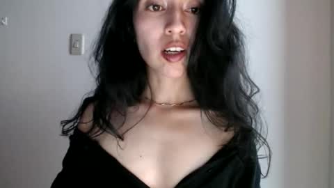 oliviaaa__ online show from February 2026 10:03:01 PM