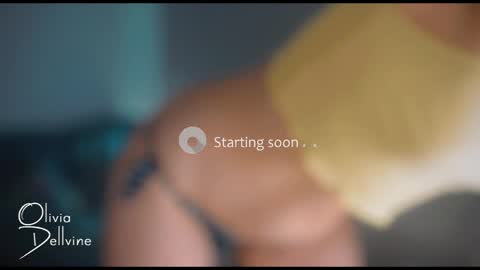 Snapshot of oliviadellvine chatting on May 2026 01:43:02 AM Olivia online show from May 2026 01:43:02 AM