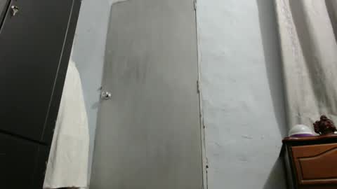 oliviajohnson20 online show from February 2025 03:00:02 AM