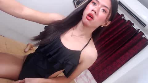 oliviaknightx online show from December 2024 02:59:01 PM