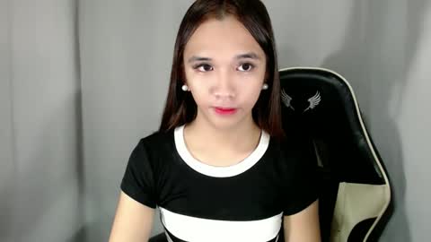 Snapshot of olivianiczxasshieerrraa6 chatting on September 2025 02:33:01 AM NICOLE online show from September 2025 02:33:01 AM