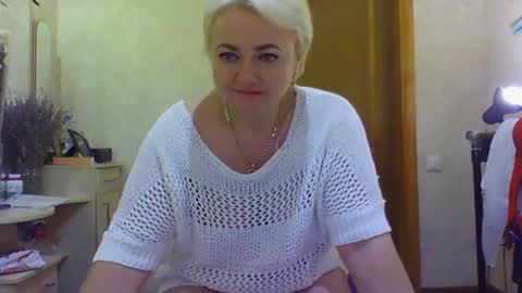 Snapshot of oliviaparadise chatting on January 2025 01:05:02 PM oliviaparadise online show from January 2025 01:05:02 PM