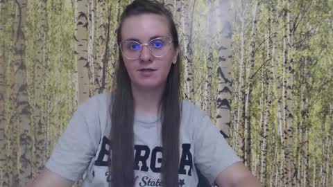 Snapshot of oliviasager chatting on September 2025 06:07:01 PM Mistress Olivia online show from September 2025 06:07:01 PM