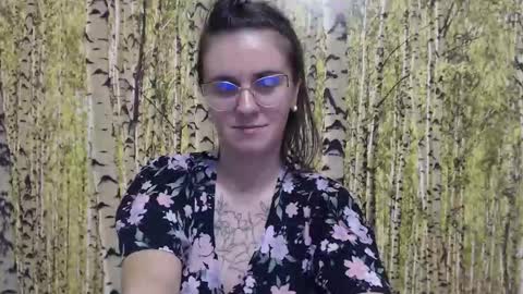 Snapshot of oliviasager chatting on September 2025 01:40:02 AM Mistress Olivia online show from September 2025 01:40:02 AM