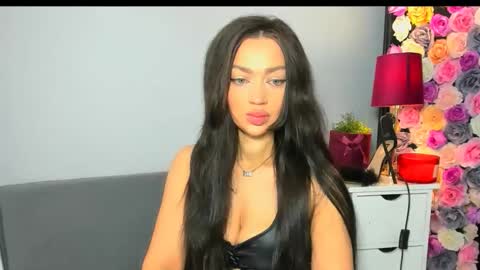 OliviaWomen online show from March 2026 07:23:01 AM