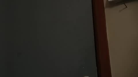 olivier_21 online show from March 2026 07:39:01 PM