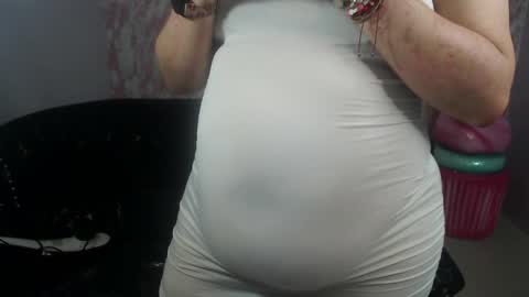 Snapshot of oliviia_ch chatting on June 2026 03:50:01 PM Olivia online show from June 2026 03:50:01 PM