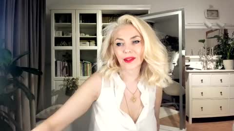 ollalla7 online show from April 2026 08:39:02 PM