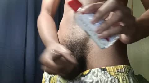 Snapshot of olliebennit chatting on November 2025 08:07:01 PM Ollie online show from November 2025 08:07:01 PM