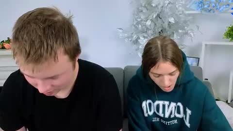 Olli and Stiw online show from November 2025 08:07:01 AM