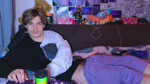 Tony online show from February 2025 09:20:02 PM