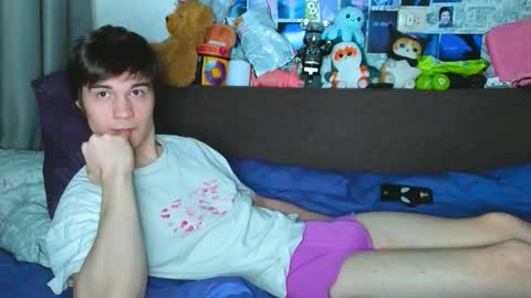 Tony online show from October 2025 09:23:02 PM