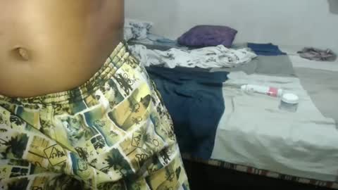 OlySantos online show from January 2025 11:27:02 AM