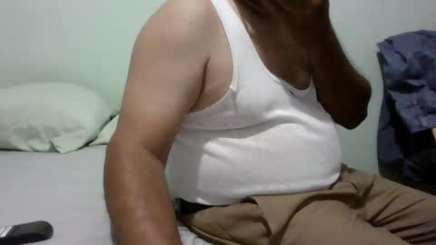 omar_19x online show from April 2026 11:35:02 PM