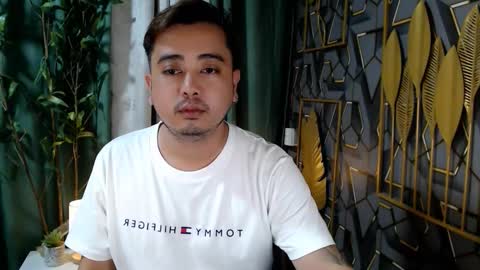 omar_asianfuck online show from November 2025 09:41:02 AM