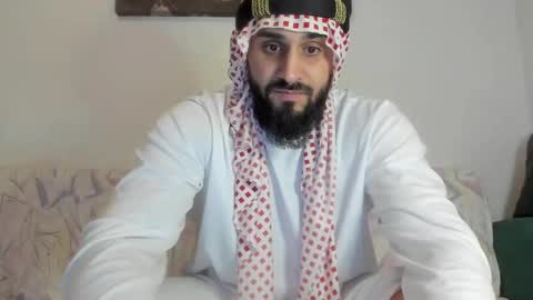 Snapshot of omar_xoxo chatting on September 2025 08:14:02 AM Omar online show from September 2025 08:14:02 AM