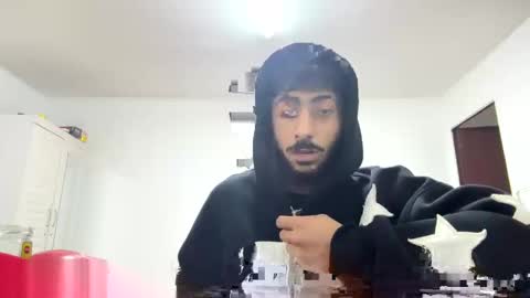 omarsami998 online show from January 2025 05:27:01 PM